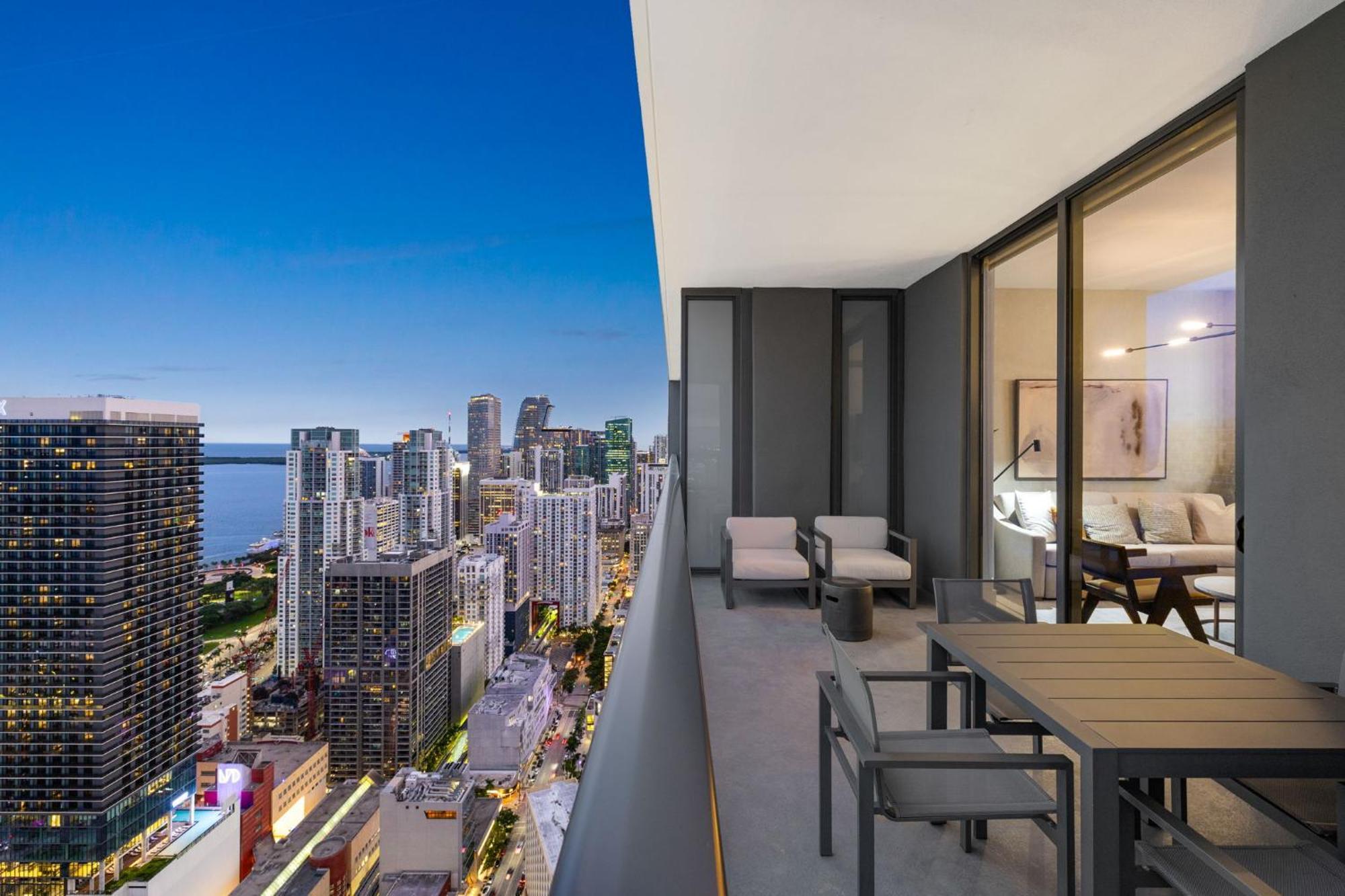 Free Parking! Ph Luxury 3br In Downtown Apartment Miami