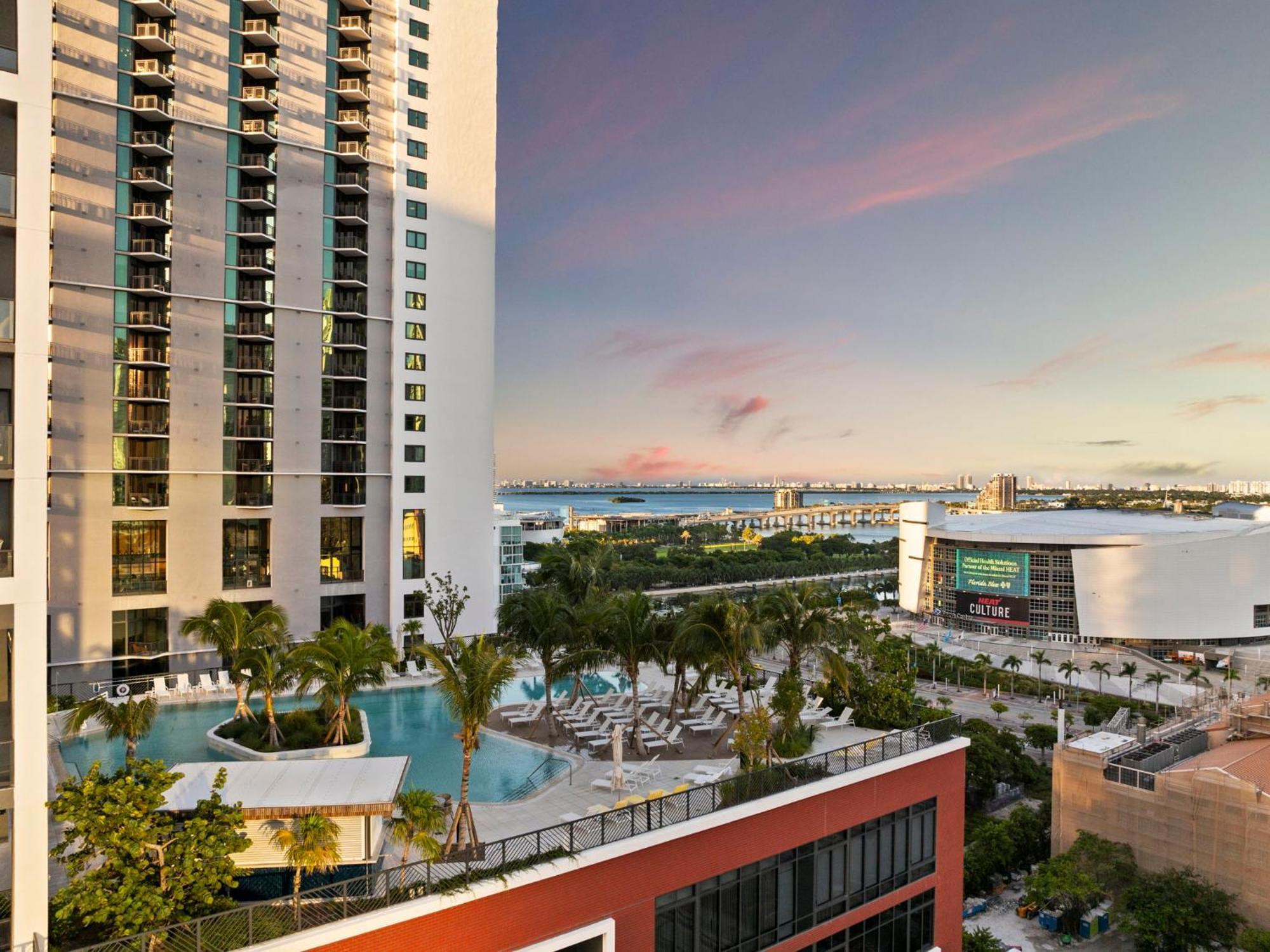 Apartment Free Parking! Ph Luxury 3br In Downtown