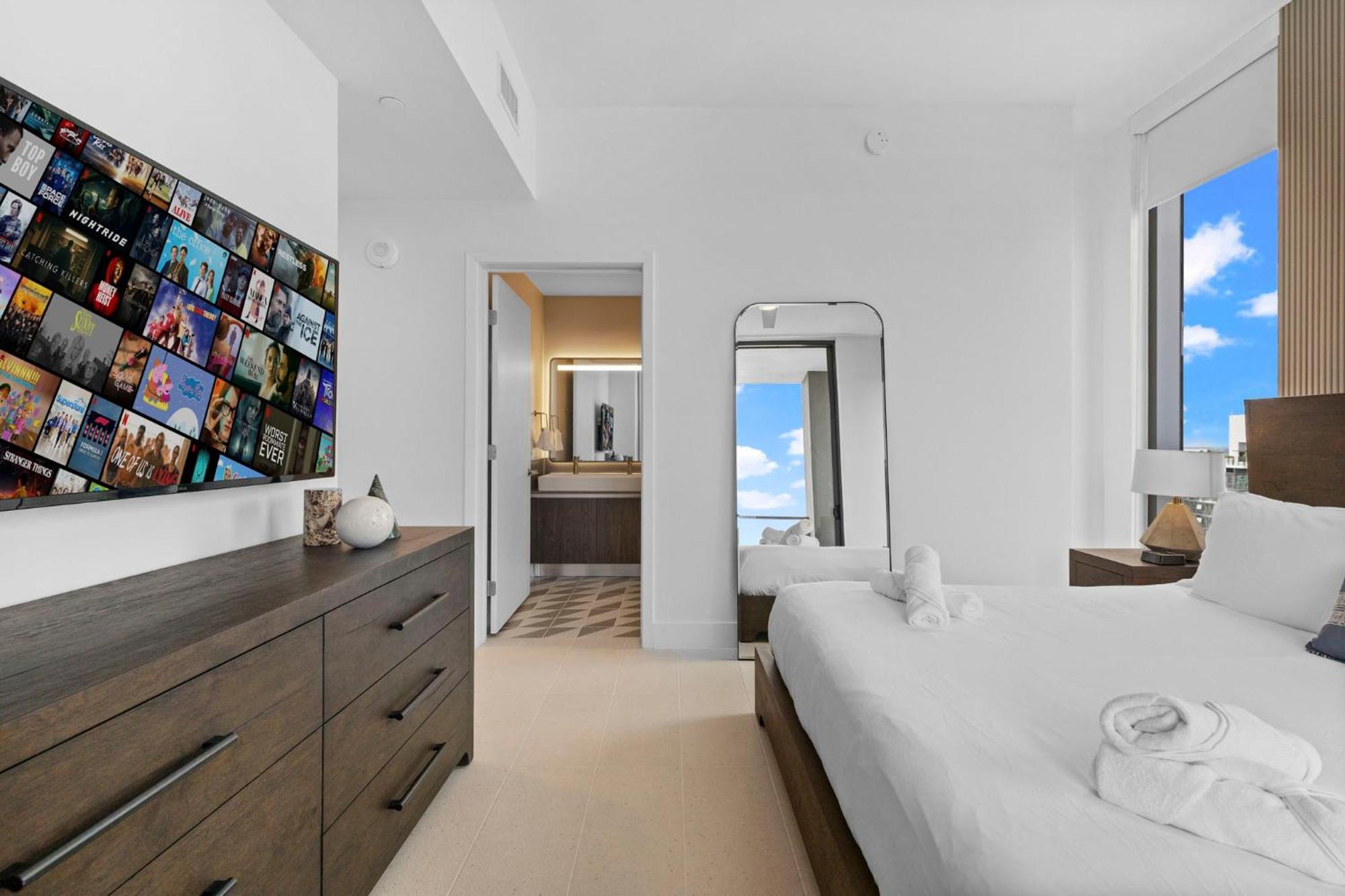 Apartment Free Parking! Ph Luxury 3br In Downtown *